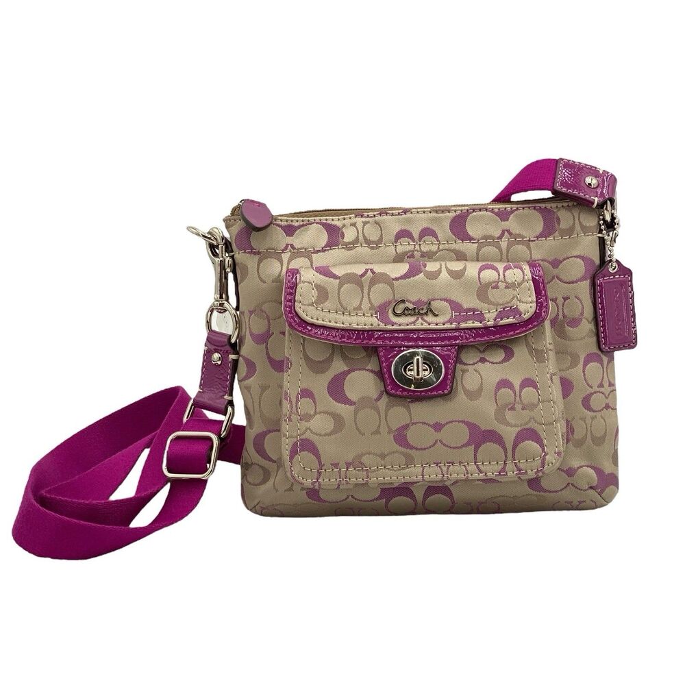 NWT Coach Penelope Signature Jacquard Pocket Swingpack F45670 Khaki Rose‎